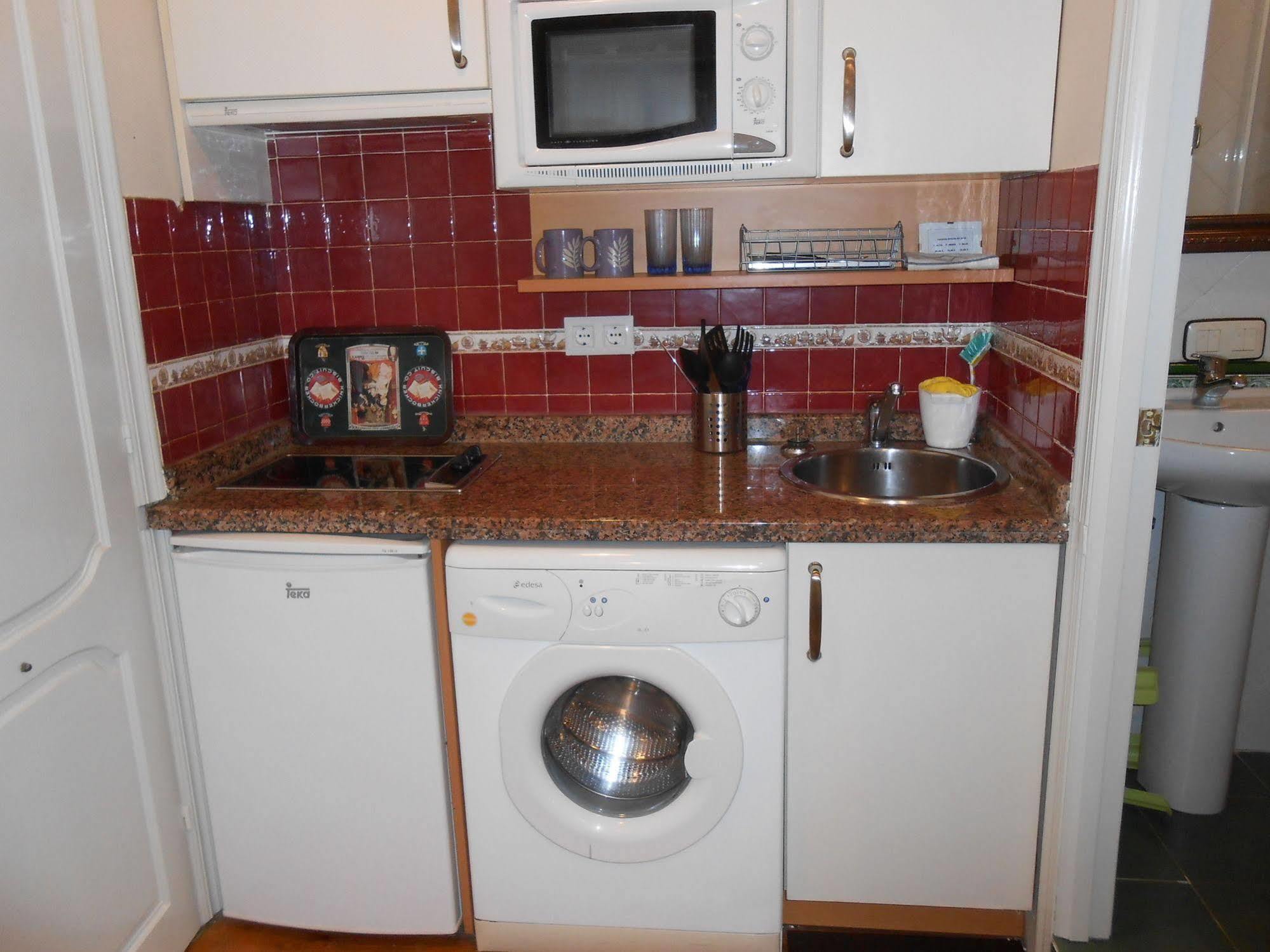 Apartamentos San Roque يانس المظهر الخارجي الصورة