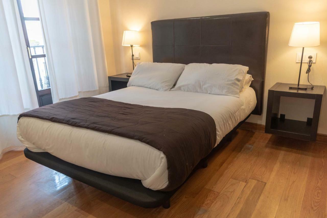 Apartamentos San Roque يانس المظهر الخارجي الصورة