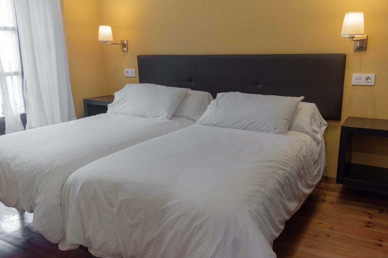 Apartamentos San Roque يانس المظهر الخارجي الصورة